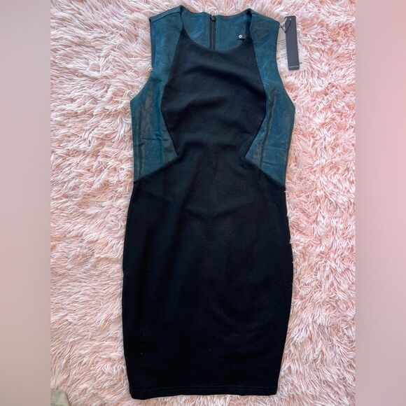 Krisa Black and Dark Green Dress 🖤 NWT 🖤 stretchy 🖤 size XS - Picture 1 of 11